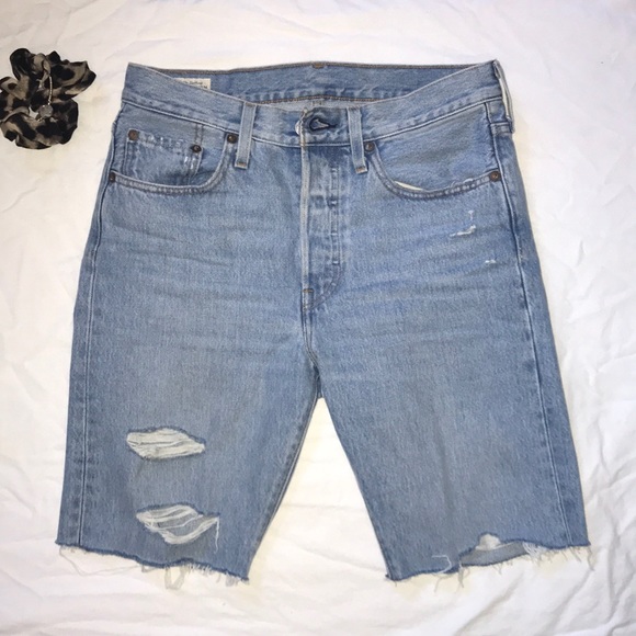 Levi's Pants - Levi’s 501 Mid Length Shorts